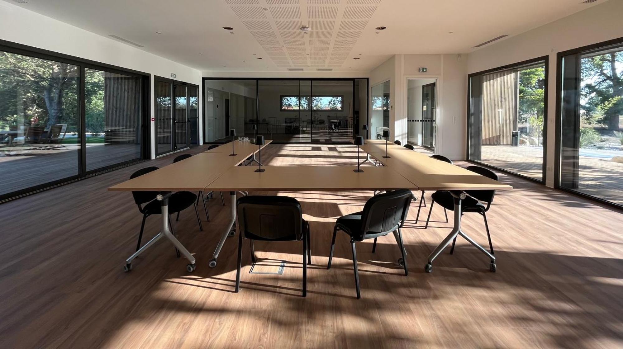 Hotel & Seminaire Le Patio Occitan - Toulouse Ouest - La Ramee Cugnaux 外观 照片