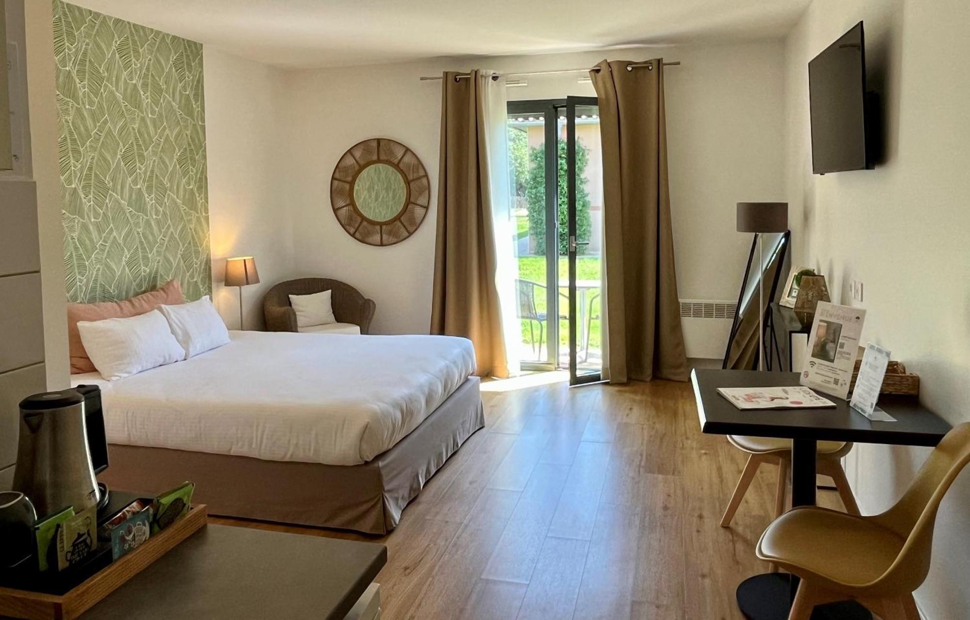 Hotel & Seminaire Le Patio Occitan - Toulouse Ouest - La Ramee Cugnaux 外观 照片